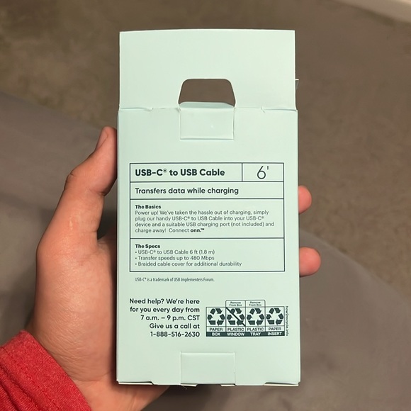 6 ft Connect Onn USB-C to USB Cable Cord - Picture 2 of 4